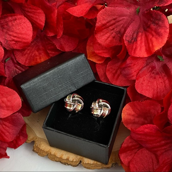 ‘Tying the Knot’ Silver and Gold Knotted Cufflinks - Picture 12 of 16